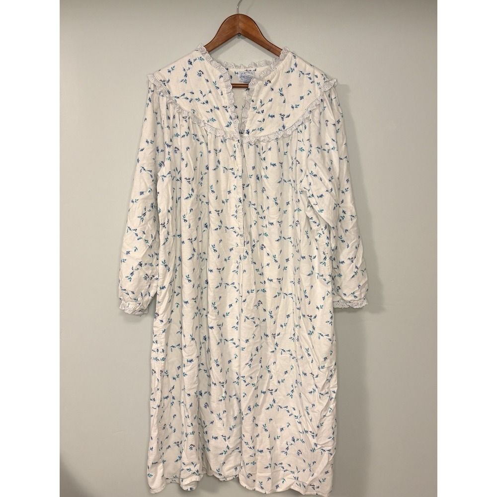 Lanz of Salzburg Womens Blue Floral Flannel Nightgown Size L Cottagecore